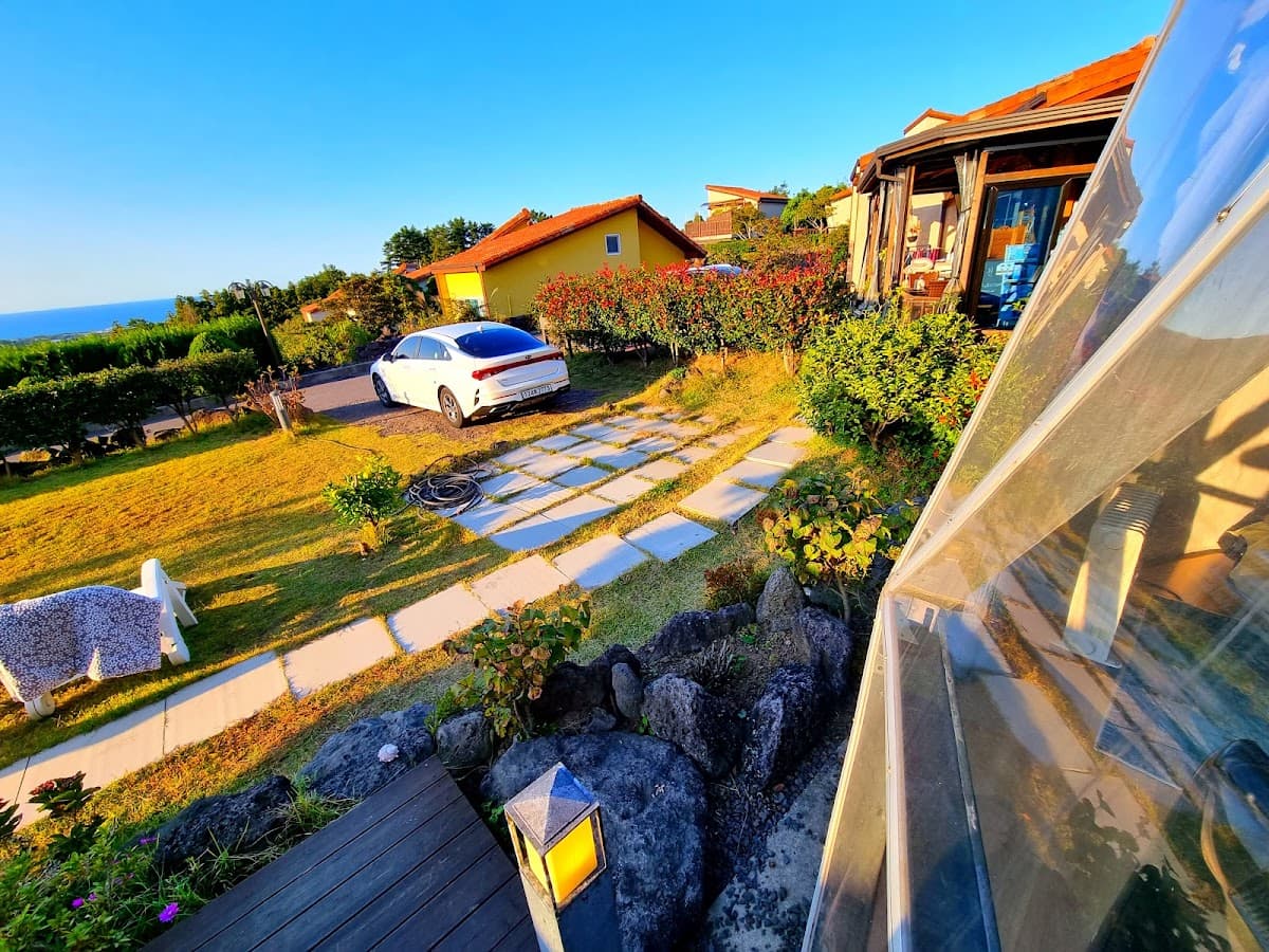 Jeju Glamping Resort