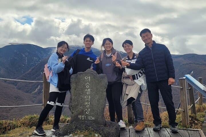 Private Tour South and West Jeju Island with Experienced Driver