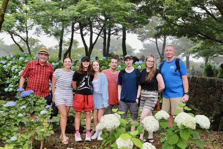 Jeju Bus Tour with Professional English Guide