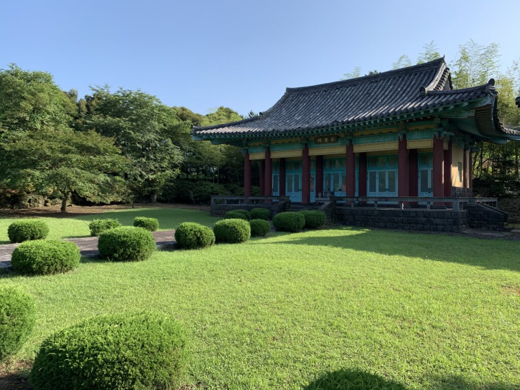 Myth of the Three Clans in the “History of Goryeo”